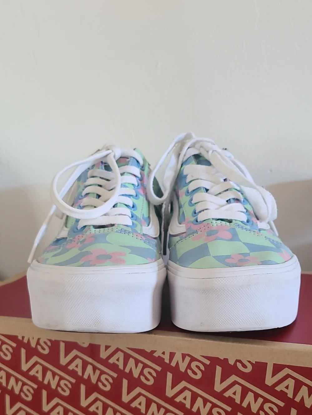 Vans Multi-Colored Stacked Checked Floral Platform Sneakers in Pastel Size 8